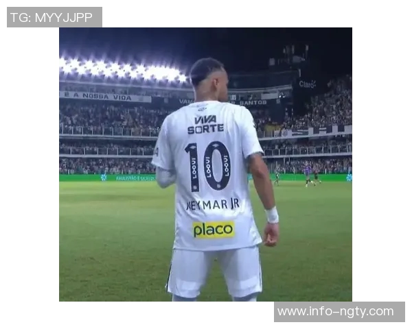 桑托斯强调替补阵容需提升能量全力以赴争取胜利