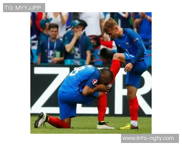 哈曼直言拜仁无能为力帕梅卡诺续约困境引发关注