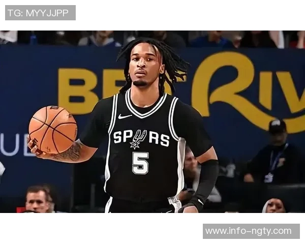 浓眉与文班生涯第三年数据相近美媒感叹联盟本应由浓眉主宰